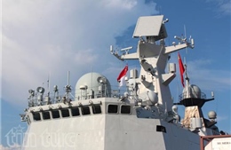Nhiều tàu chiến hiện đại quy tụ tại căn cứ Hải quân Singapore
