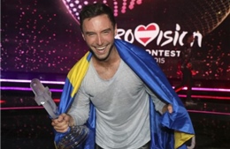 Ca sĩ Thụy Điển đoạt giải nhất Eurovision 2015