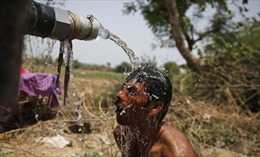 Nắng nóng khắc nghiệt hoành hành tại nhiều bang của Ấn Độ