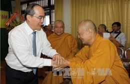 Đồng chí Nguyễn Thiện Nhân chúc mừng Giáo hội Phật giáo Việt Nam