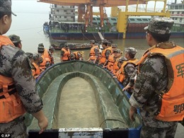 Trung Quốc: Chìm tàu chở gần 500 người