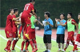 U23 Việt Nam và U23 Thái Lan tiếp tục đua &#39;song mã&#39;