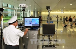 Kiểm tra phòng chống dịch MERS ở sân bay Tân Sơn Nhất