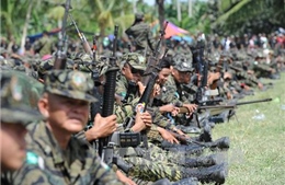 Philippines: Phiến quân MILF bắt đầu giải giáp