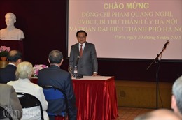 Đồng chí Phạm Quang Nghị gặp gỡ cộng đồng người Việt tại Pháp