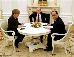 Lãnh đạo Pháp, Đức, Nga điện đàm về vấn đề Ukraine 