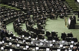 Iran thông qua dự luật bảo vệ &#39;các quyền&#39; hạt nhân