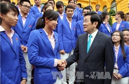 Chủ tịch nước gặp mặt đoàn thể thao Việt Nam dự SEA Games