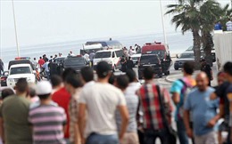 Khủng bố đẫm máu khách sạn Tunisia, 27 người thiệt mạng