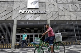 Chính phủ Brazil bác cáo buộc nhận hối lộ của Petrobras 