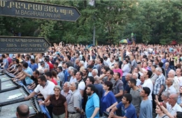 Hàng nghìn người Armenia quyết biểu tình phản đối chính phủ
