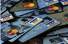Phá hai ổ nhóm dùng thẻ ngân hàng giả lừa đảo 