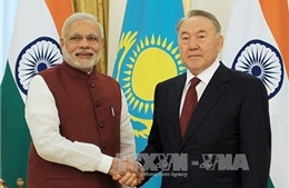 Kazakhstan cung cấp thêm cho Ấn Độ 5.000 tấn urani 