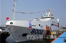 Bàn giao 2 tàu CSB 8002 và 9004 cho Cảnh sát biển 