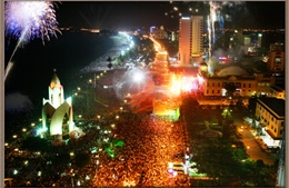 Bừng sáng đêm khai mạc Festival Biển Nha Trang