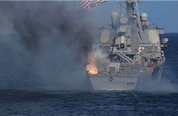 Tàu khu trục Mỹ bị hư hại sau khi phóng tên lửa
