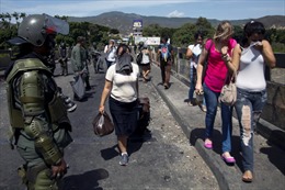Colombia và Venezuela đóng cửa biên giới 