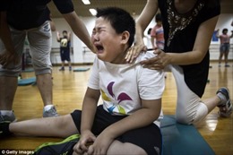 Nước mắt trong trại giảm béo cho trẻ em Trung Quốc