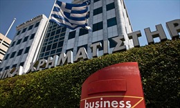 TTCK Hy Lạp mất giá gần 23% chỉ sau vài phút mở cửa lại
