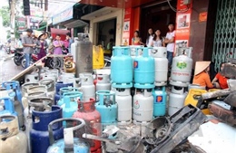Hà Nội: Tạm giữ hàng nghìn bình gas sang chiết trái phép 