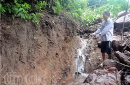 Bản Hua Cuổi "trắng đêm" vì lo lũ quét, sạt lở