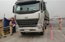 Ngăn chặn xe quá tải trên cao tốc Nội Bài - Lào Cai 
