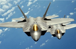 Mỹ triển khai chiến đấu cơ tàng hình F-22 tới châu Âu