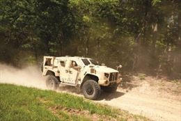 Hãng xe tải Oshkosh giành quyền phát triển xe Humvee mới