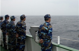 Cảnh sát biển huấn luyện cùng lực lượng Bảo vệ bờ biển Ấn Độ