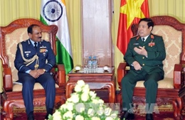  Việt Nam - Ấn Độ thúc đẩy hợp tác quốc phòng