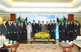 Lãnh đạo TPHCM tiếp Đoàn đại biểu Lào 