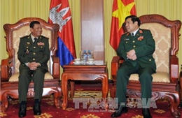 Tăng cường mối quan hệ quân đội Việt Nam – Campuchia 
