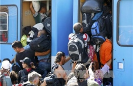 EU sẽ không đóng cửa biên giới với người di cư 
