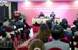 Phó Chủ tịch Quốc hội gặp gỡ cộng đồng người Việt tại LB Nga 