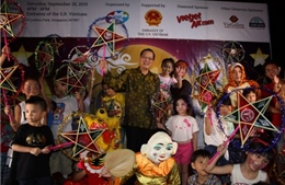 Người Việt tại Singapore và Malaysia vui đón Trung thu 