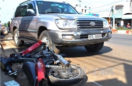 Đắk Lắk: Ô tô mất lái gây tai nạn, 3 người bị thương 