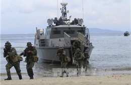 Philippines, Mỹ diễn tập đổ bộ giải cứu đảo