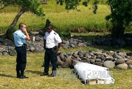 Philippines bác tin thấy xác MH370 bên trong chứa xương người