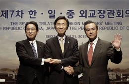 Ngoại trưởng Nhật-Trung-Hàn gặp trước hội nghị thượng đỉnh