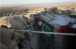 Lực lượng người Kurd cắt đứt đường tiếp tế của IS tới Syria
