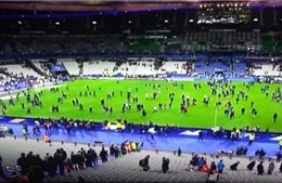 Nén đau thương, tuyển Pháp vẫn đấu trận giao hữu với tuyển Anh 