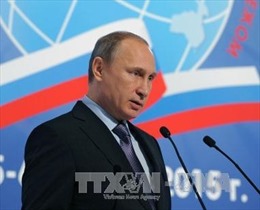 Tổng thống Putin: IS nhận tài trợ từ 40 quốc gia