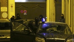Bỉ tiến hành 6 cuộc đột kích truy bắt nghi can khủng bố Paris