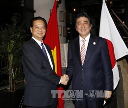 Thủ tướng Abe thông báo viện trợ 1,4 tỉ USD cho Việt Nam