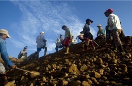 Lở đất khủng khiếp ở mỏ ngọc Myanmar, 90 người chết
