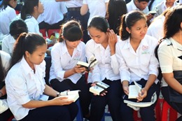 Trao tặng hơn 100.000 cuốn sách cho thanh niên tại 6 tỉnh, thành phố
