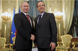 Tổng thống Pháp tới Nga thúc đẩy thành lập liên minh chống IS 