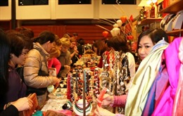 Hội chợ Giáng Sinh Praha và nỗ lực của Phu nhân Đại sứ Việt Nam