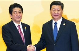 Thủ tướng Nhật Bản hội kiến Chủ tịch Trung Quốc Tập Cận Bình
