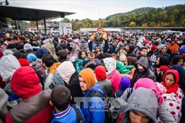Nghi phạm khủng bố Paris từng tuyển người di cư ở Hungary